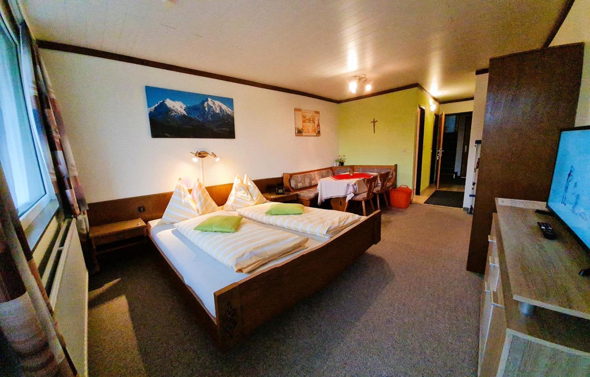 Haus Loeger Apartments Pyhrn Priel 윈디슈가르스텐 외부 사진